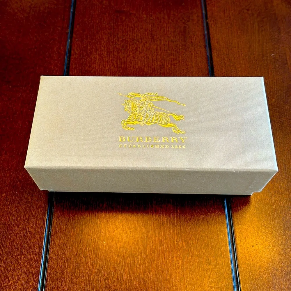 Burberry Sunglasses - Picture 1 of 7